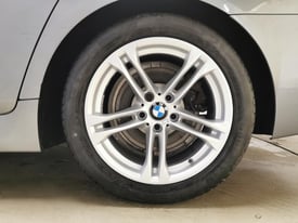 2015 BMW 5 Series 2.0 520d M Sport Saloon 4dr Diesel Auto Euro 6 (s/s) (190 ps) 