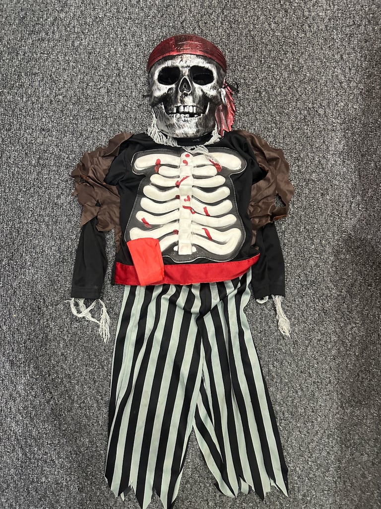 Free Halloween costume