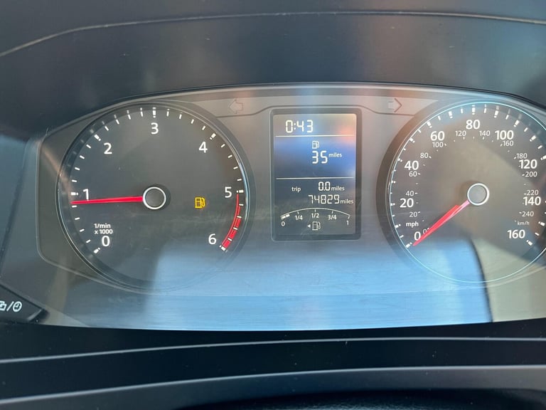 2017 Volkswagen Transporter 2.0 TDI T28 BlueMotion Tech Startline FWD SWB Euro 6 (s/s) 5dr PANEL ...