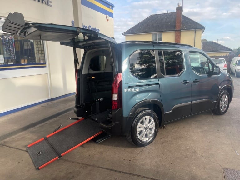  Peugeot Rifter 1.5 BlueHDi 100 Allure 5dr WHEELCHAIR ACCESSIBLE VEHICLE 3 SEATS