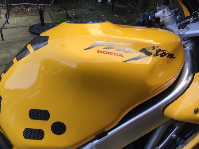 Honda, VTR, 1998, 996 (cc)