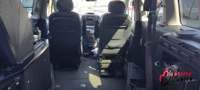 CITROEN BERLINGO 1.6 e-HDi XTR Driver Transfer &amp;/or Up Front Wheelchair Access