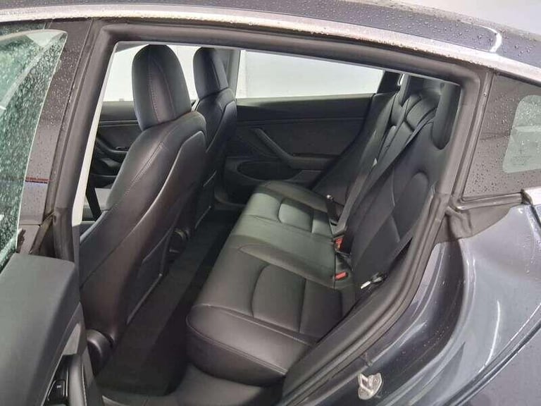 2019 Tesla Model 3 Standard Range Plus Saloon 4dr Electric Auto RWD (241 bhp) SALOON Electric Aut...