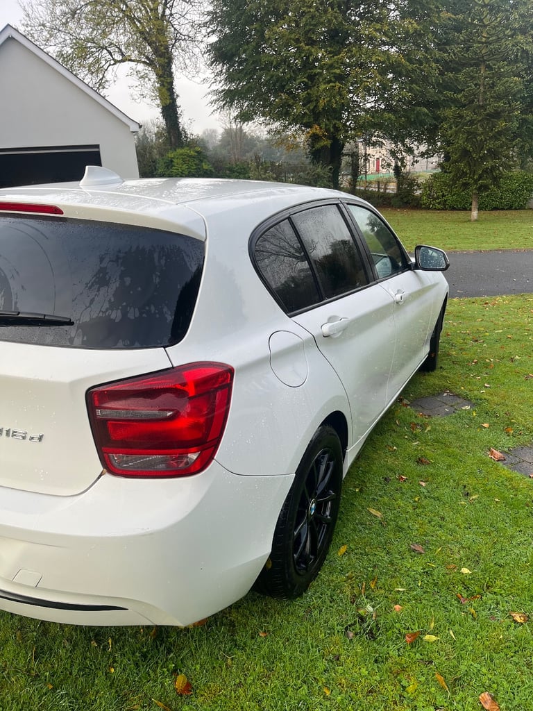 BMW, 1 SERIES, Hatchback, 2012, Manual, 1995 (cc), 5 doors