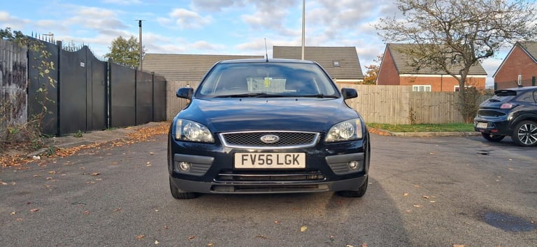 2006 Ford Focus 1.6 Zetec 5dr [Climate Pack] HATCHBACK PETROL Manual