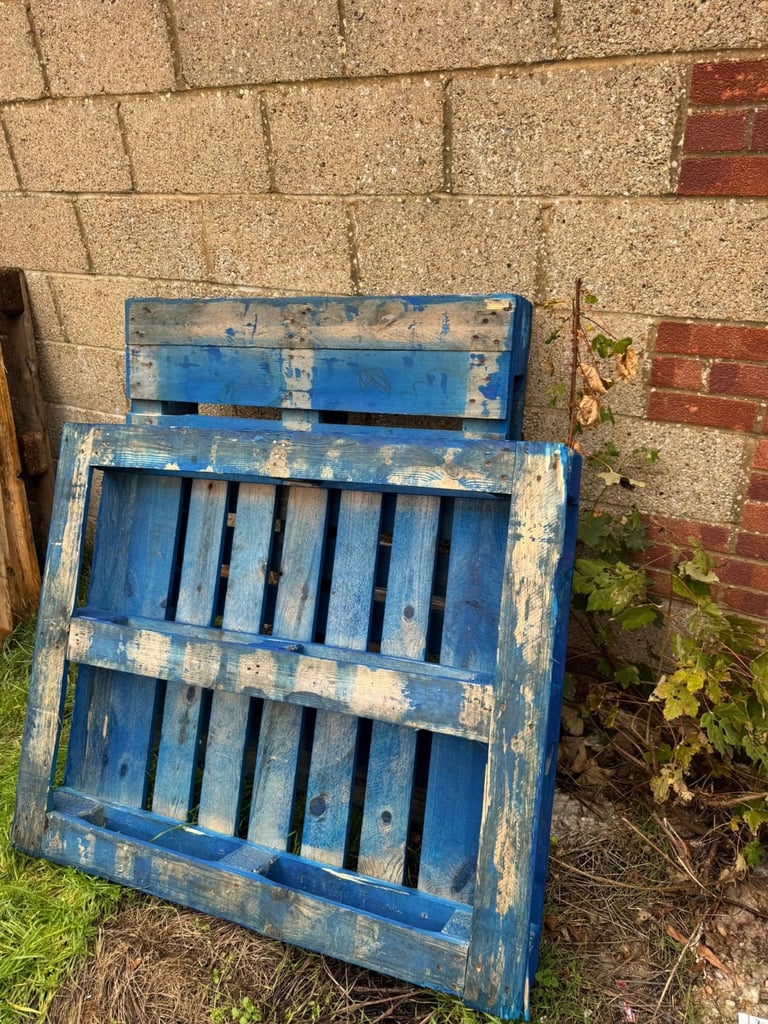 image for Wooden pallets 2 same size 2 small 