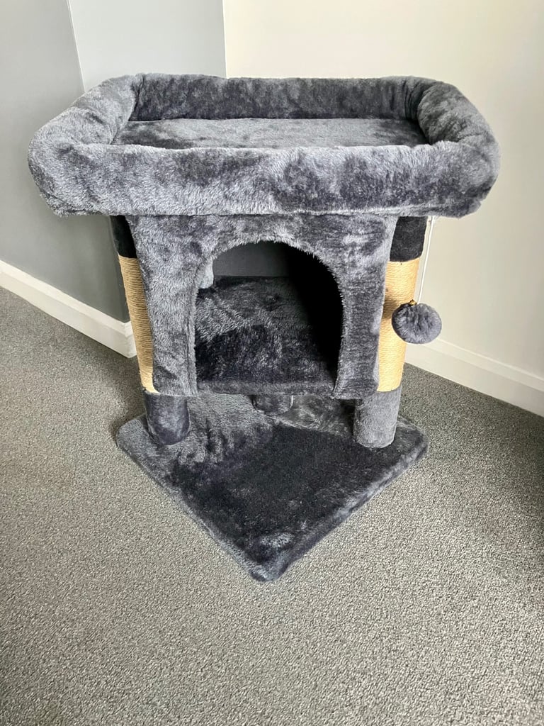 image for Cat Tree / Tower 59cm high)