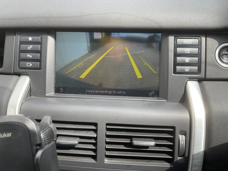 2016 Land Rover Discovery Sport 2.0 TD4 180 SE Tech 5dr Auto ESTATE Diesel Automatic