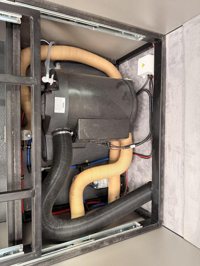 2023 Volkswagen Crafter Motorhome Race Van Camper Van 2.0 VW Crafter Camper Van Race Van Garage m...