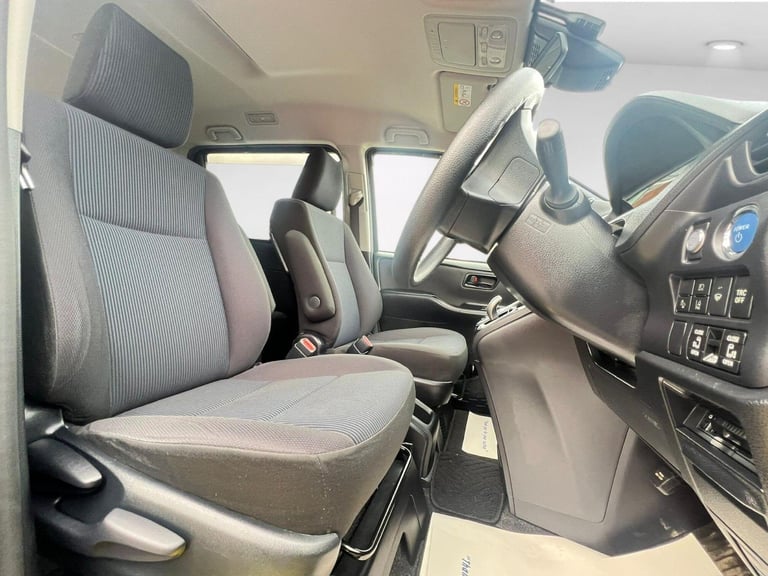 2019 Toyota Voxy Noah Hybrid 1.8 ZWR80 Auto Hybrid