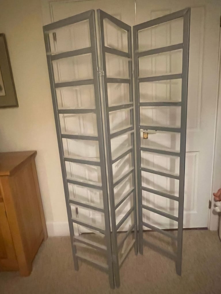 image for CD Storage Screen