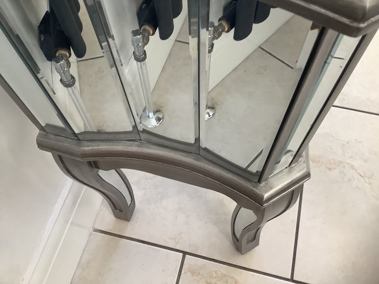 Mirrored bedside table