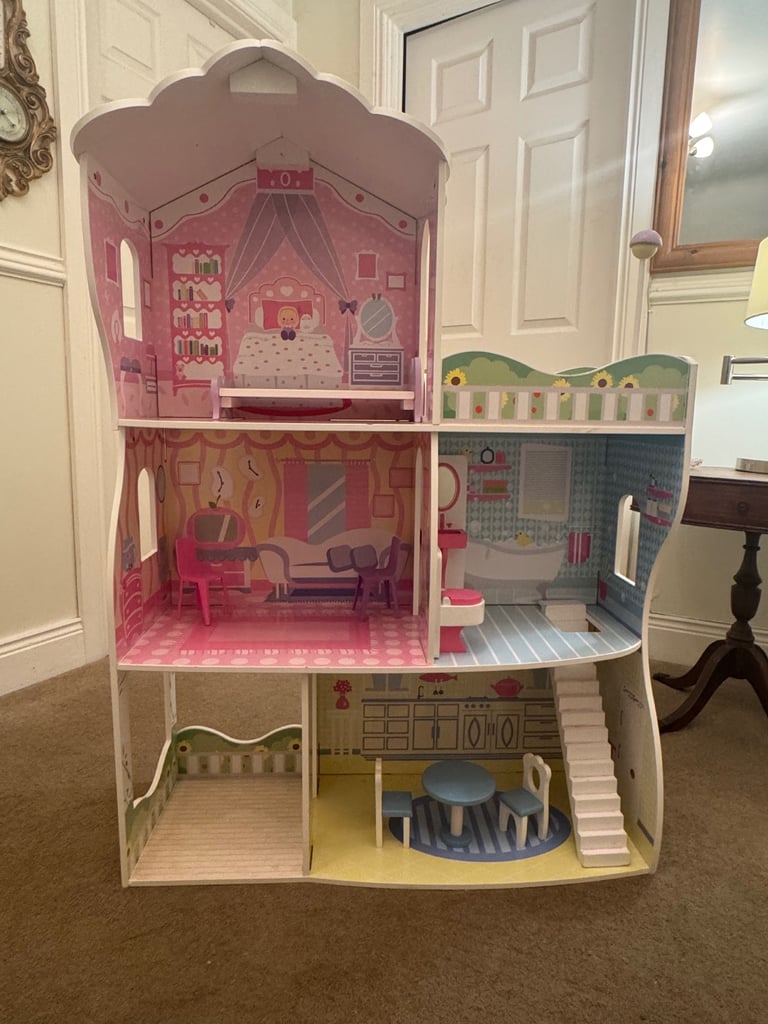 Wooden Dolls House - Barbie Size