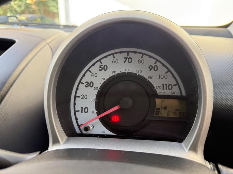 2008 Peugeot 107 1.0 12V Kiss Euro 4 3dr HATCHBACK Petrol Manual - Image 30