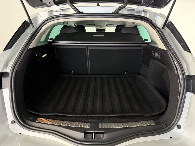 2017 Renault Megane 1.2 TCE GT Line Nav 5dr Auto ESTATE PETROL Automatic