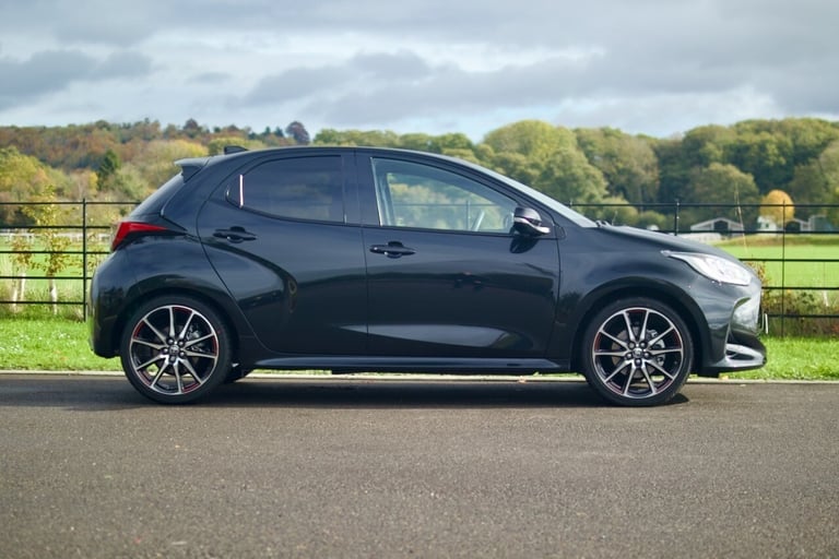 2023 Toyota Yaris 1.5 Hybrid GR Sport 5dr CVT HATCHBACK Petrol/Electric Hybrid Automatic