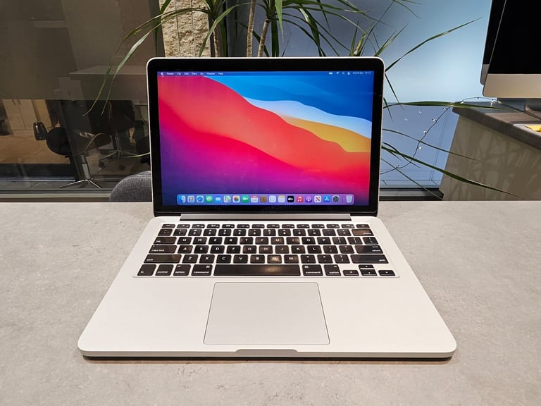 image for MacBook Pro 13 in 2015 