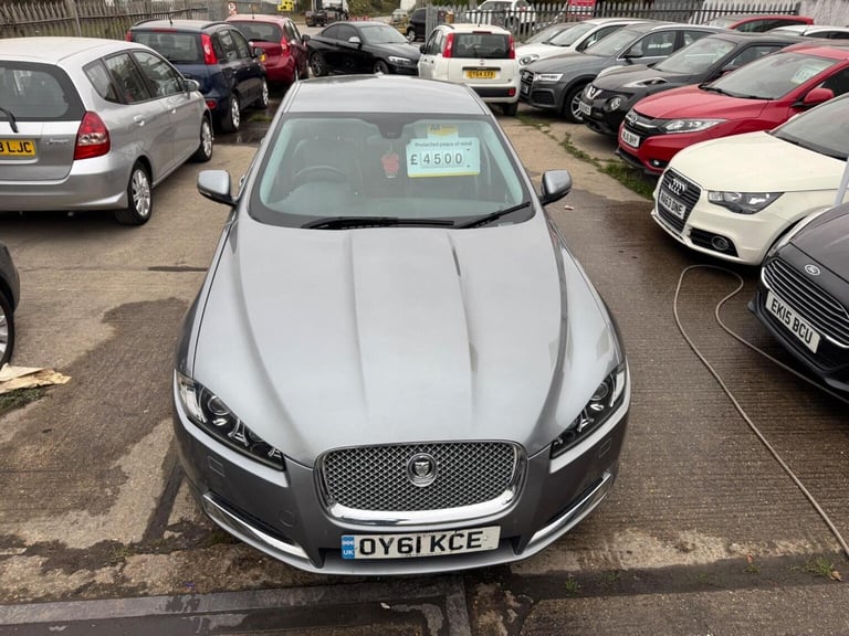 JAGUAR XF 2.2d Luxury Auto Euro 5 (s/s) 4dr 2011