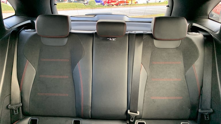 2022 Mercedes-Benz GLA 1.3 GLA200 AMG Line SUV 5dr Petrol 7G-DCT Euro 6 (s/s) (163 ps) SUV Petrol...