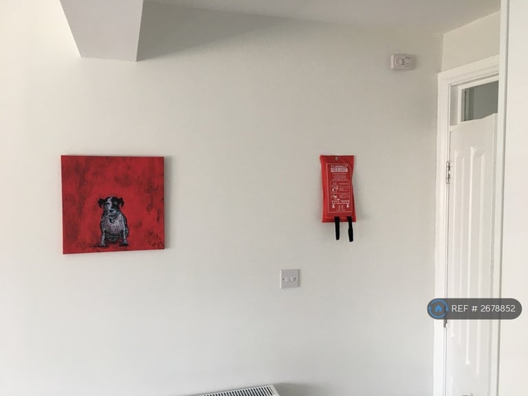 6 bedroom house in Battery Hill, Winchester, SO22 (6 bed) (#2678852)