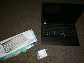 Bundle. Laptop HP, Wireless Keyboard And Mouse, 128gb SSD Hard Drive
