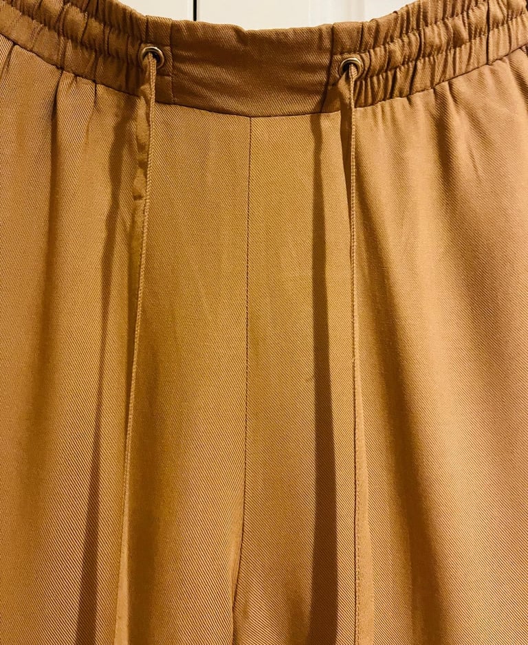 New Look Camel/Brown Cuffed Ankle Joggers - Size 12.