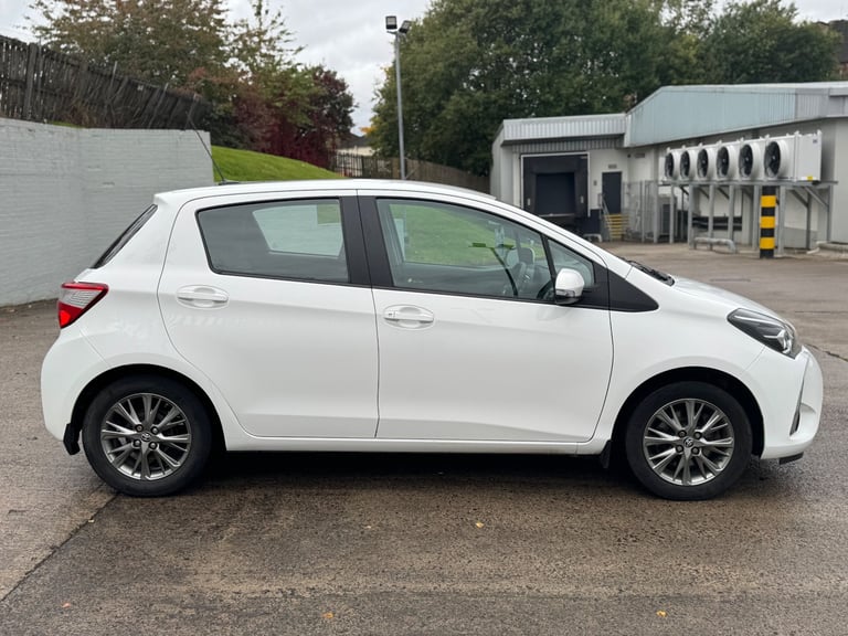 2019 toyota yaris icon 1.5 petrol manual 67000 miles ideal for new drivers cheap 