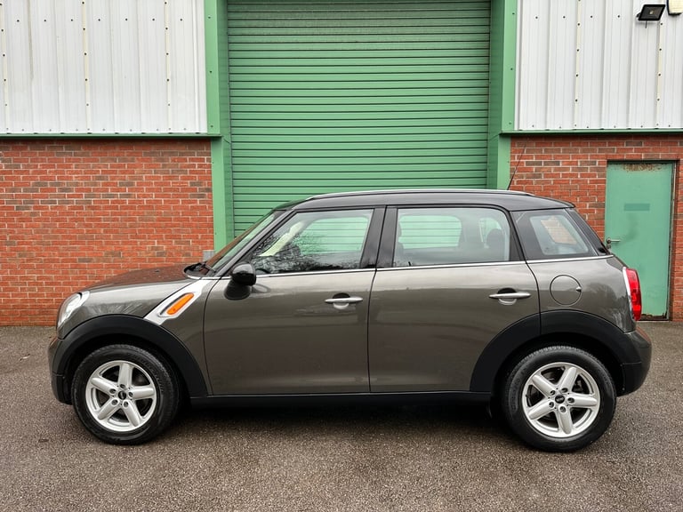 2011 (11) MINI COUNTRYMAN 2.0 COOPER D ALL4 AUTO 60,000 MILE EXCELLENT CONDITION