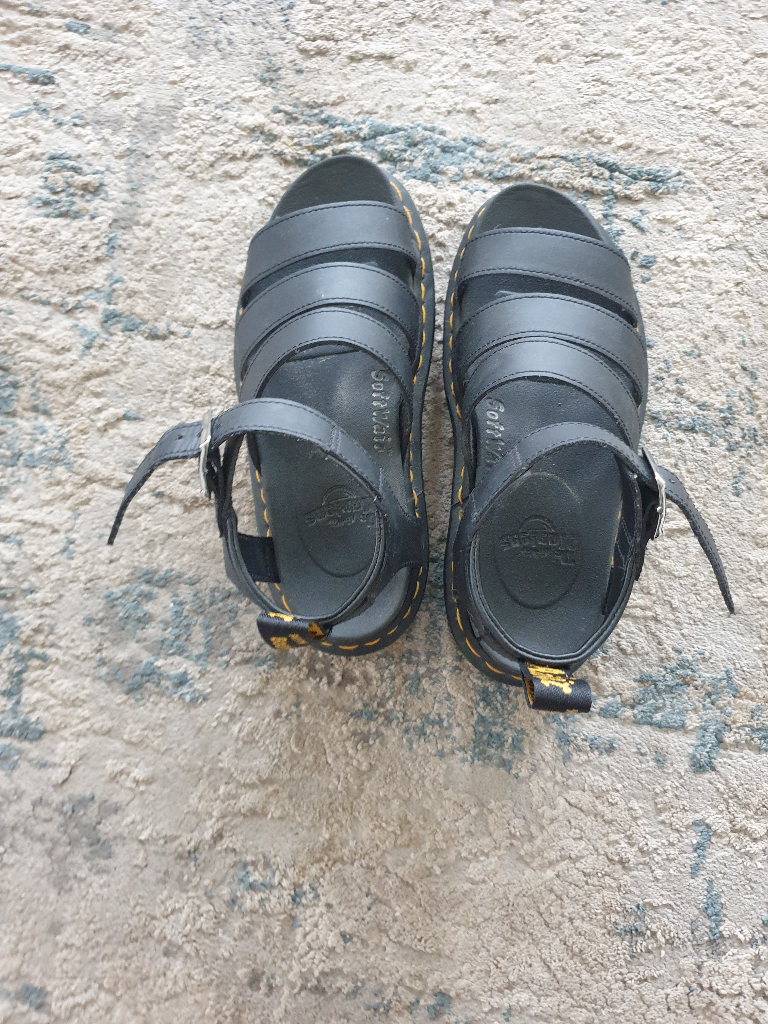 Doc Martin Sandals