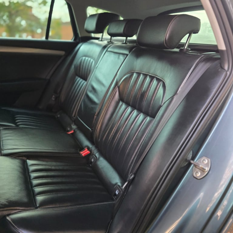 2019 Skoda Superb 1.6 TDI CR SE Technology 5dr DSG ESTATE Diesel Automatic