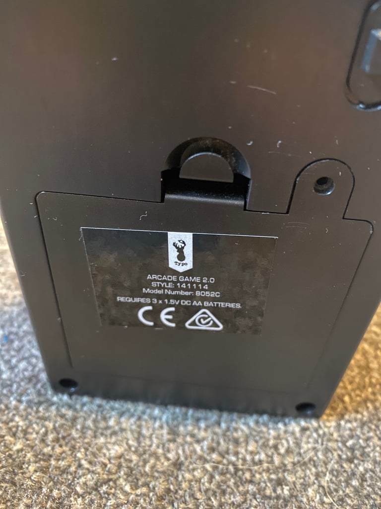 Typo Mini Arcade Machine Model 8052C VG Condition