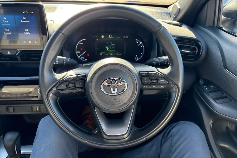 2022 Toyota Yaris 1.5 Hybrid Design 5dr CVT Estate Hybrid Automatic