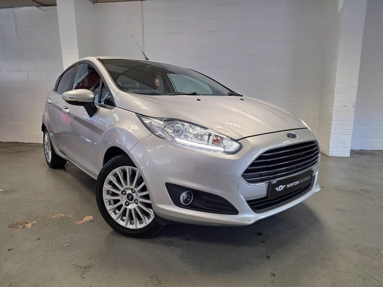  Ford Fiesta 1.6 Titanium Powershift Euro 5 5dr Petrol Automatic