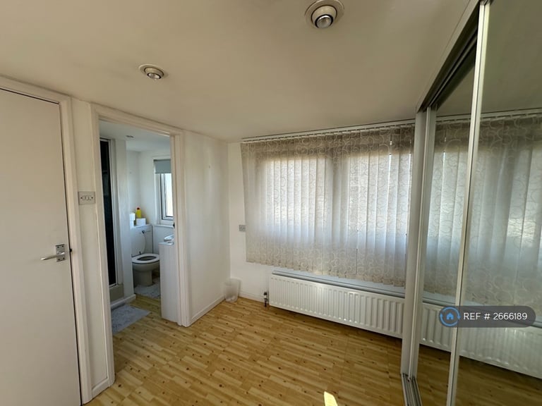 1 bedroom in Elfrida Road, Watford, WD18 (#2666189)