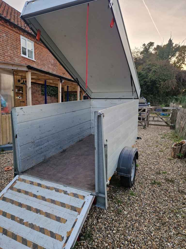 Box trailer
