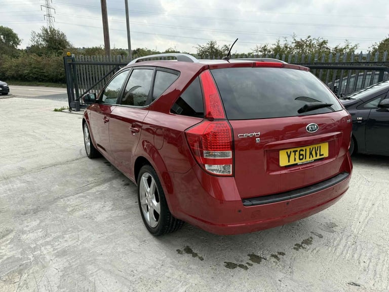 2011 Kia Ceed 1.6 CRDi 3 5dr Auto HPI CLEAR TIMING BELT DONE AT 101K MILES, 2 OWNERS ESTATE Diese...