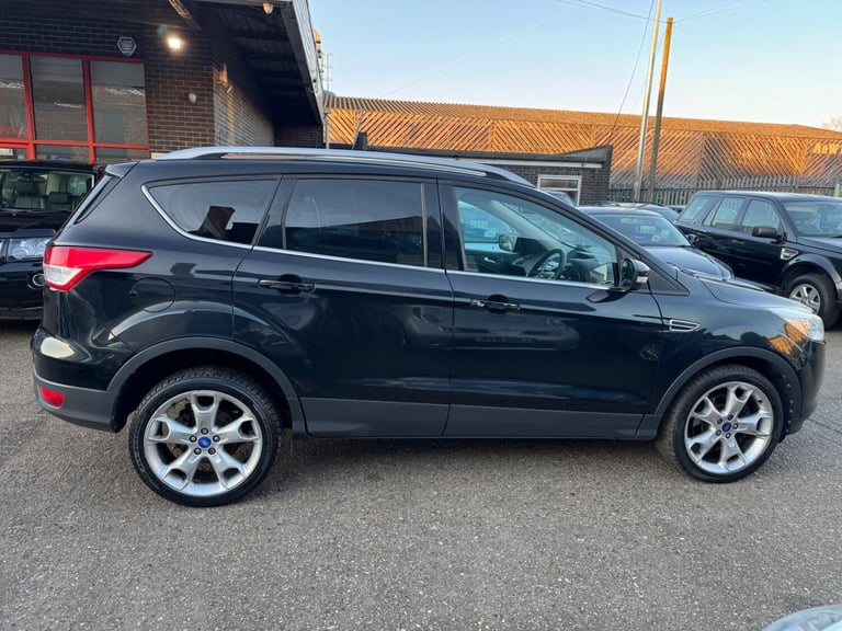 FORD KUGA 2.0 TDCi Titanium 2014