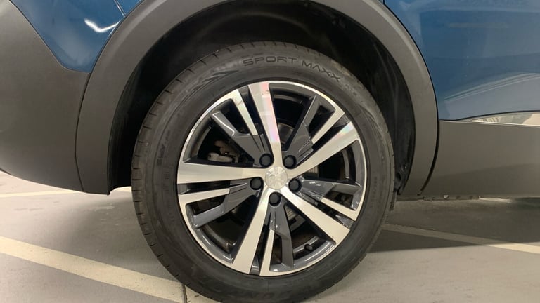 2022 Peugeot 5008 1.2 PureTech Allure Premium SUV 5dr Petrol EAT Euro 6 (s/s) (130 ps) SUV Petrol...