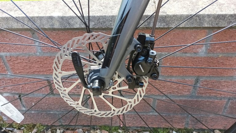 Merida Speeder road/hybrid bike : Size Large