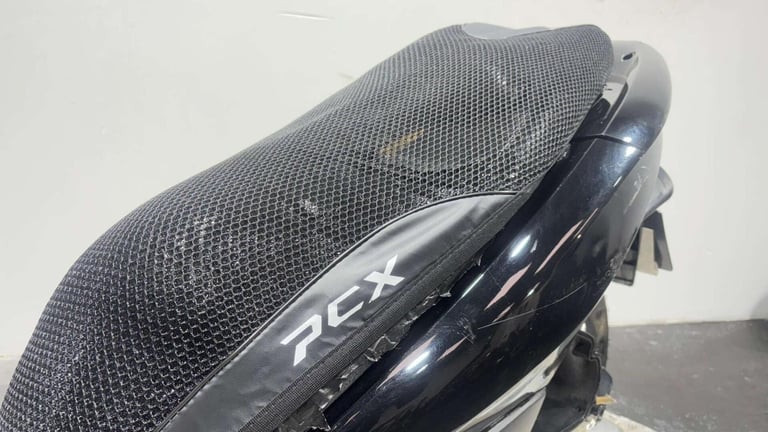 Honda PCX 2011 WW 60K NON RUNNING PROJECT BIKE PARTS BIKE 125CC