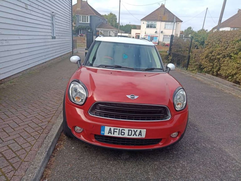 image for Economical, cheap to Insure 2016 Mini Countryman, Manual, Dielsel