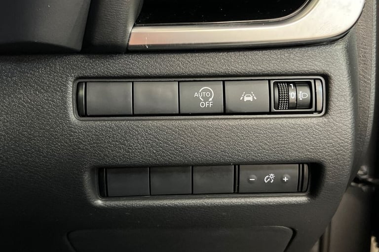 2021 21 NISSAN QASHQAI 1.3 DIG-T MHEV N-CONNECTA SUV 5DR PETROL HYBRID MANUAL EU