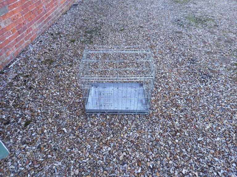 Dog crate