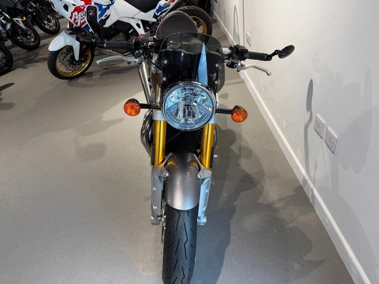 2019 TRIUMPH THRUXTON 1200 R, '19 Plate with 4592 miles