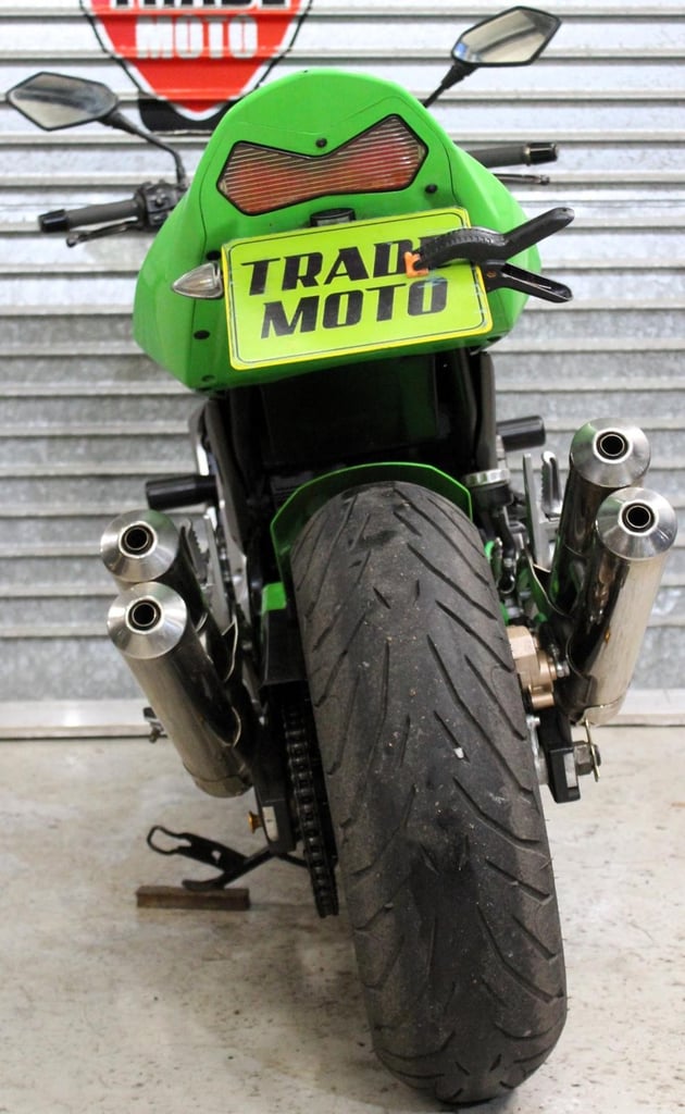 2005 05 KAWASAKI Z1000 Z ZR 1000 ABS GREEN HPI CLEAR FULL SERVICE HISTORY NEWMOT