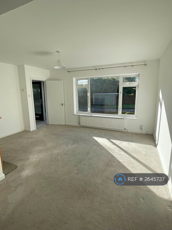 4 bedroom house in The Ridgeway, Marlow, SL7 (4 bed) (#2645737)