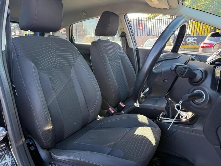 2016 Ford Fiesta 1.5 TDCi Zetec 5dr HATCHBACK DIESEL Manual