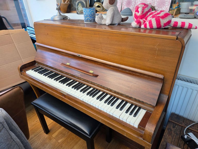 Free piano 