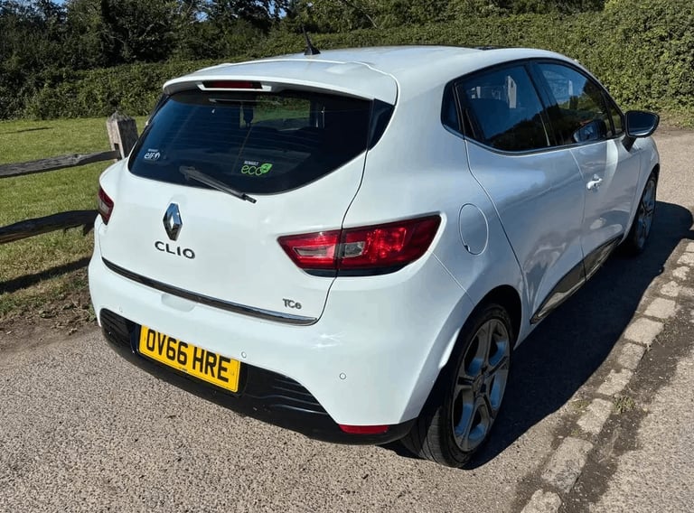 Renault, CLIO, Hatchback, 2016, Manual, 898 (cc), 5 doors