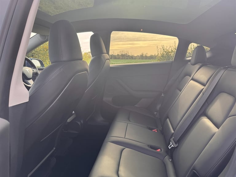 2022 Tesla Model Y LONG RANGE DUAL MOTOR AWD MPV Electric Automatic